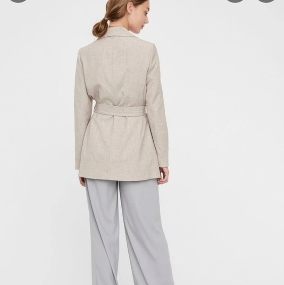 NWT Vero Moda Beige Blazer "Sally Jacket" in 'Mink/Beige Melange' - Picture 5 of 16